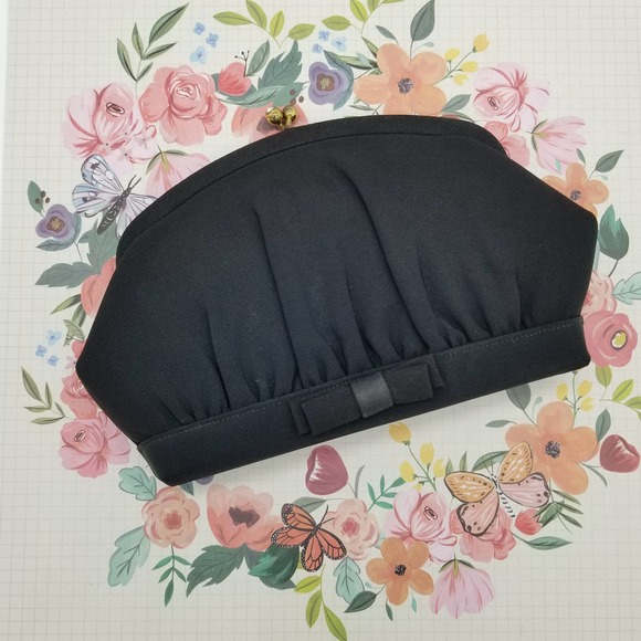 Vintage Handbags - VTG L & M Spot Lite Black Kisslock Clutch Purse